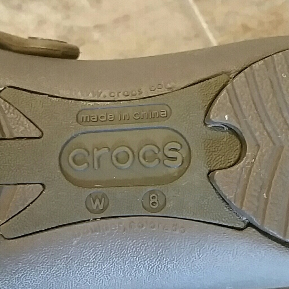 💕crocs* SHOES - Picture 6 of 8